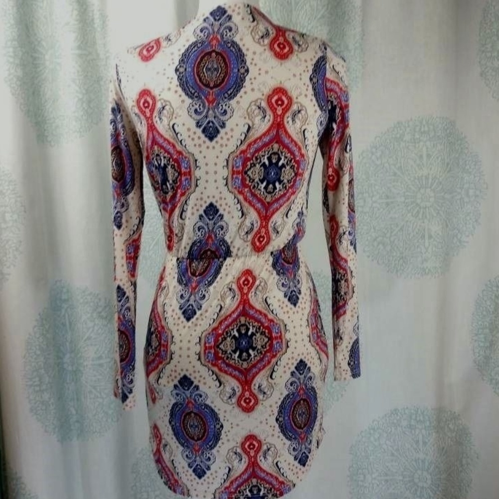 Style Rack V-neck Mini Dress Size Small - Picture 4 of 5